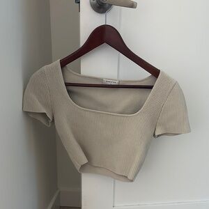 Aritzia Top